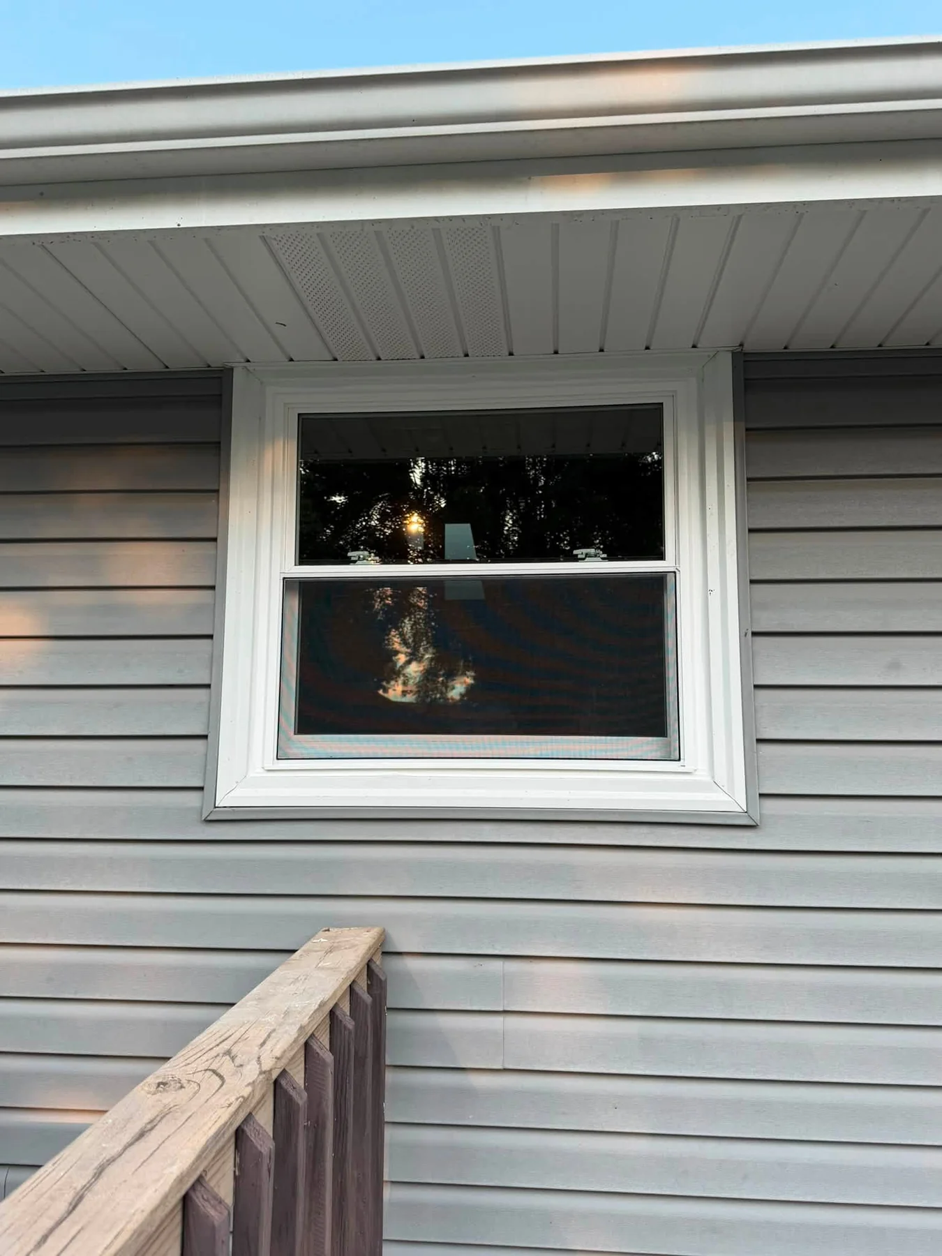 Replacement single window exterior